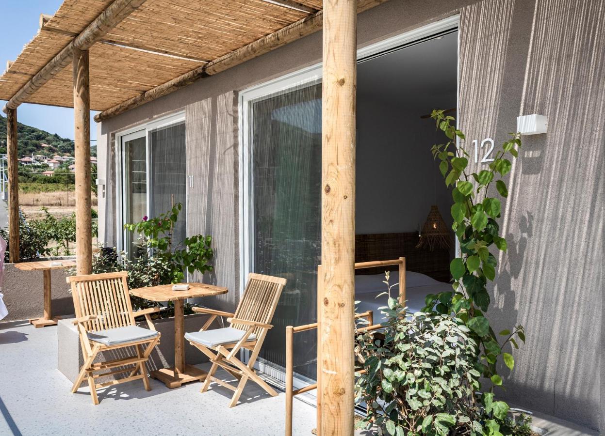 Arion Seaside Suites Palairos Bagian luar foto