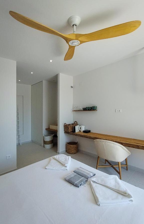 Arion Seaside Suites Palairos Bagian luar foto