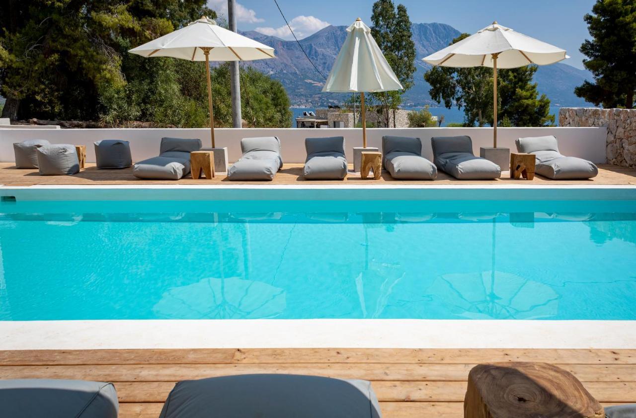 Arion Seaside Suites Palairos Bagian luar foto