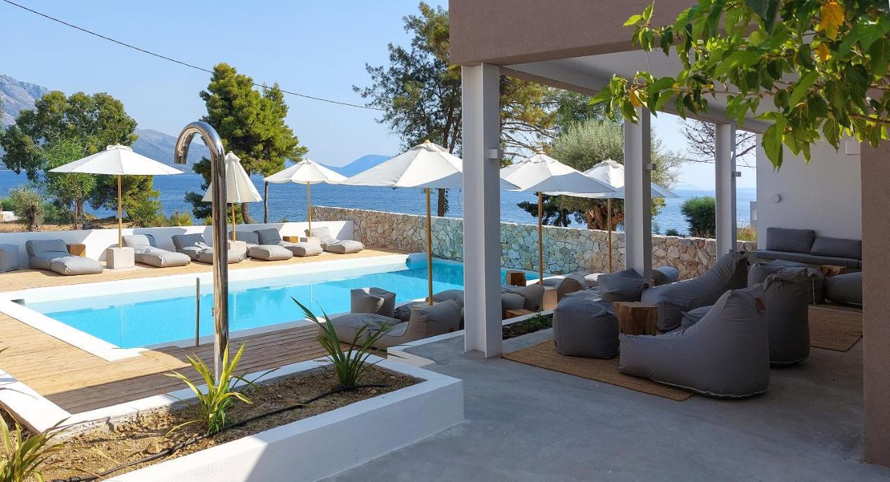 Arion Seaside Suites Palairos Bagian luar foto